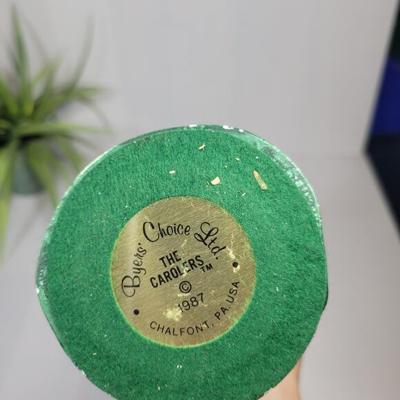 Vintage Byers Choice 1987 Caroler Man, Herringbone Pants Music Lantern - Picture 4 of 4